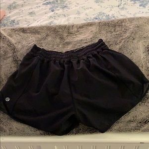 Black Lulu shorts. Size 6 tall